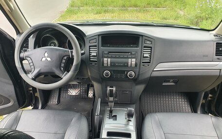 Mitsubishi Pajero IV, 2012 год, 1 530 000 рублей, 12 фотография