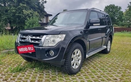 Mitsubishi Pajero IV, 2012 год, 1 530 000 рублей, 2 фотография