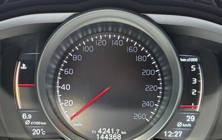 Volvo V40 II рестайлинг, 2014 год, 1 450 000 рублей, 11 фотография