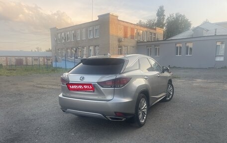 Lexus RX IV рестайлинг, 2019 год, 5 000 000 рублей, 7 фотография