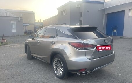 Lexus RX IV рестайлинг, 2019 год, 5 000 000 рублей, 6 фотография