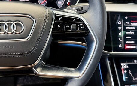 Audi A8, 2022 год, 10 500 000 рублей, 12 фотография