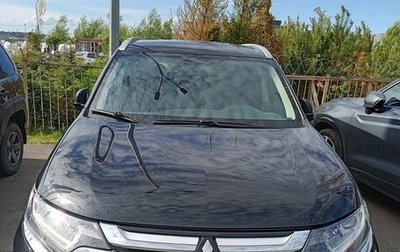 Mitsubishi Outlander III рестайлинг 3, 2018 год, 1 560 000 рублей, 1 фотография