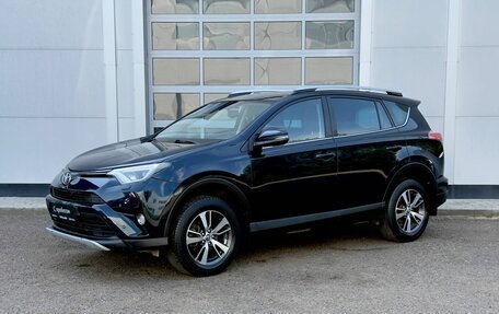 Toyota RAV4, 2019 год, 2 800 000 рублей, 1 фотография