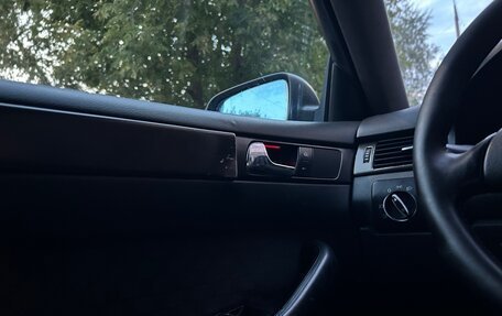 Audi A6, 1999 год, 295 000 рублей, 17 фотография