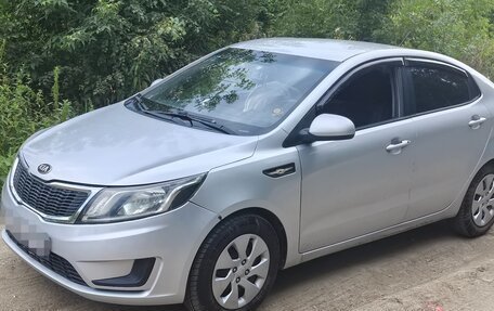 KIA Rio III рестайлинг, 2014 год, 800 000 рублей, 2 фотография