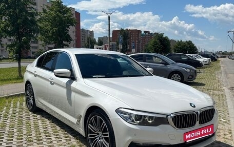 BMW 5 серия, 2019 год, 3 450 000 рублей, 3 фотография