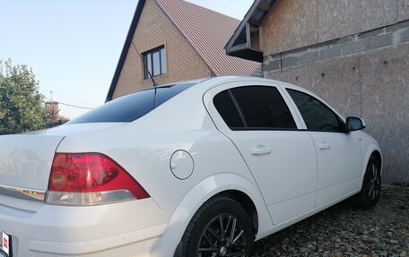 Opel Astra H, 2011 год, 730 000 рублей, 3 фотография