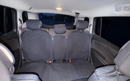 Opel Zafira C рестайлинг, 2012 год, 820 000 рублей, 7 фотография