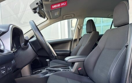 Toyota RAV4, 2019 год, 2 800 000 рублей, 9 фотография