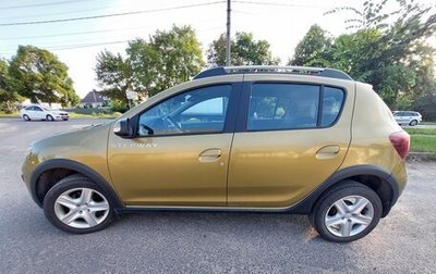 Renault Sandero II рестайлинг, 2015 год, 915 000 рублей, 1 фотография