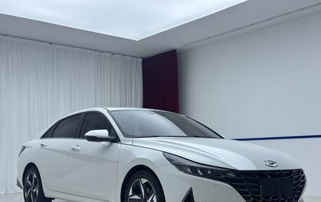 Hyundai Elantra, 2023 год, 1 520 005 рублей, 2 фотография