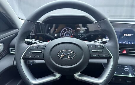 Hyundai Elantra, 2023 год, 1 520 005 рублей, 6 фотография