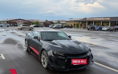 Chevrolet Camaro VI, 2019 год, 2 200 000 рублей, 6 фотография