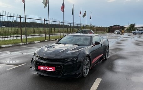 Chevrolet Camaro VI, 2019 год, 2 200 000 рублей, 5 фотография