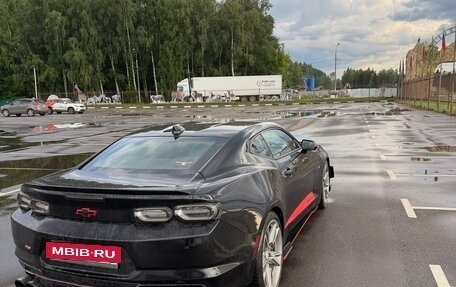 Chevrolet Camaro VI, 2019 год, 2 200 000 рублей, 4 фотография