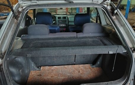 Mazda 323, 2000 год, 130 000 рублей, 6 фотография