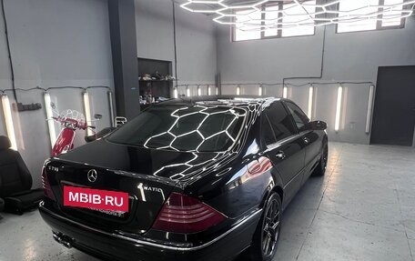 Mercedes-Benz S-Класс, 2004 год, 899 999 рублей, 10 фотография