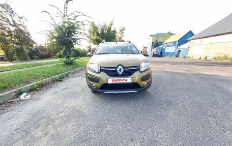 Renault Sandero II рестайлинг, 2015 год, 915 000 рублей, 2 фотография