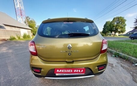 Renault Sandero II рестайлинг, 2015 год, 915 000 рублей, 4 фотография