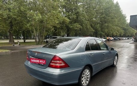 Mercedes-Benz C-Класс, 2004 год, 620 000 рублей, 8 фотография