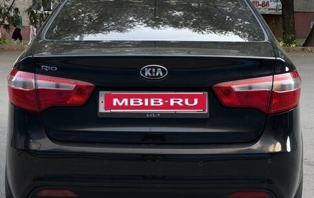 KIA Rio III рестайлинг, 2012 год, 900 000 рублей, 4 фотография