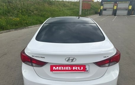 Hyundai Elantra V, 2013 год, 1 200 000 рублей, 7 фотография