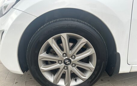 Hyundai Elantra V, 2013 год, 1 200 000 рублей, 20 фотография