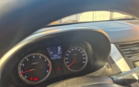 Hyundai Solaris II рестайлинг, 2013 год, 670 000 рублей, 10 фотография