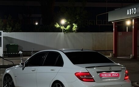 Mercedes-Benz C-Класс, 2011 год, 1 250 000 рублей, 2 фотография