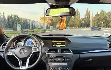 Mercedes-Benz C-Класс, 2011 год, 1 250 000 рублей, 7 фотография