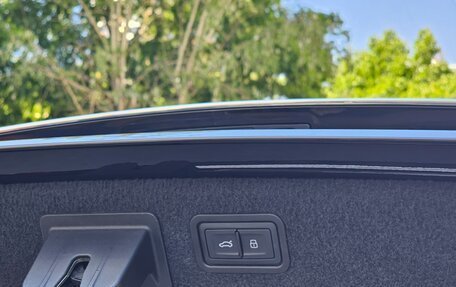 Audi A8, 2019 год, 5 999 000 рублей, 12 фотография