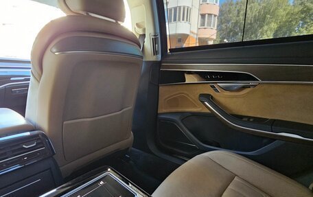 Audi A8, 2019 год, 5 999 000 рублей, 25 фотография