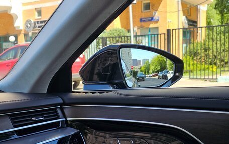 Audi A8, 2019 год, 5 999 000 рублей, 28 фотография