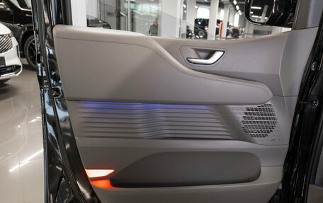 Hyundai Staria, 2024 год, 6 200 000 рублей, 20 фотография