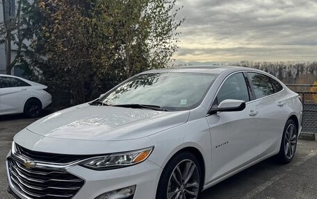 Chevrolet Malibu IX, 2021 год, 1 560 000 рублей, 1 фотография