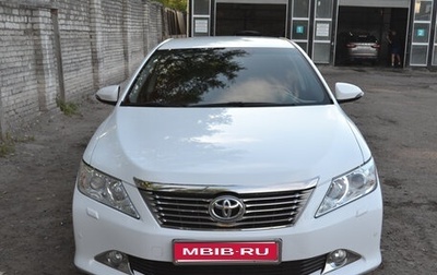 Toyota Camry, 2014 год, 2 070 000 рублей, 1 фотография