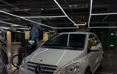 Mercedes-Benz B-Класс, 2011 год, 1 070 000 рублей, 1 фотография