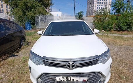 Toyota Camry, 2015 год, 1 690 000 рублей, 1 фотография