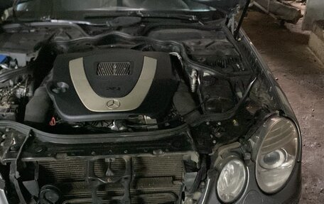 Mercedes-Benz E-Класс, 2008 год, 1 100 000 рублей, 1 фотография