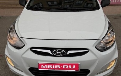 Hyundai Solaris II рестайлинг, 2013 год, 650 000 рублей, 1 фотография