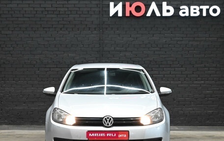 Volkswagen Golf VI, 2011 год, 840 000 рублей, 2 фотография