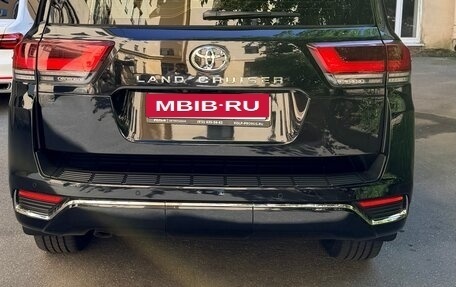 Toyota Land Cruiser, 2021 год, 8 730 000 рублей, 2 фотография