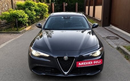 Alfa Romeo Giulia II, 2018 год, 2 650 000 рублей, 2 фотография