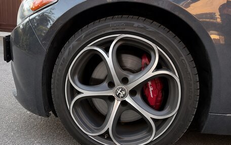 Alfa Romeo Giulia II, 2018 год, 2 650 000 рублей, 16 фотография