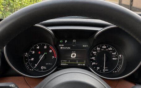 Alfa Romeo Giulia II, 2018 год, 2 650 000 рублей, 17 фотография