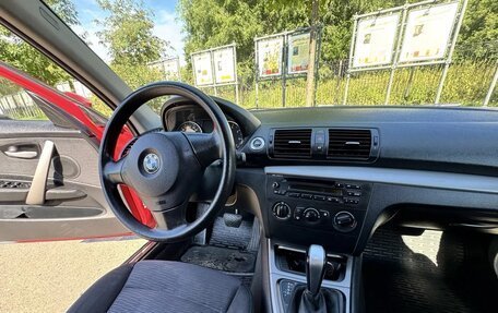BMW 1 серия, 2008 год, 480 000 рублей, 14 фотография