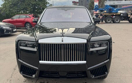 Rolls-Royce Cullinan, 2026 год, 64 000 000 рублей, 2 фотография