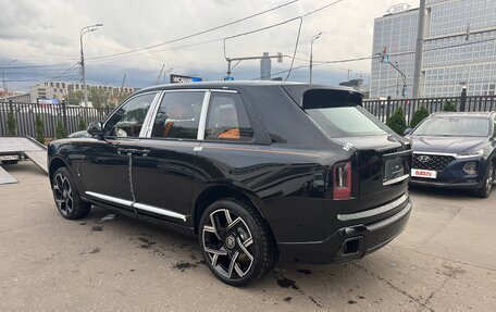 Rolls-Royce Cullinan, 2026 год, 64 000 000 рублей, 4 фотография
