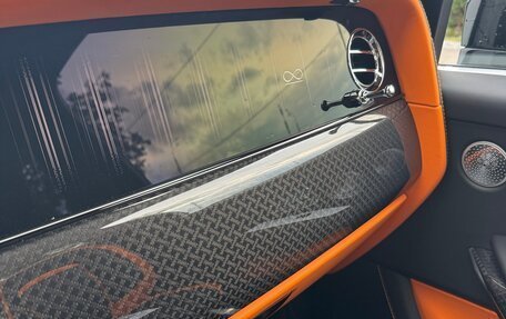 Rolls-Royce Cullinan, 2026 год, 64 000 000 рублей, 14 фотография